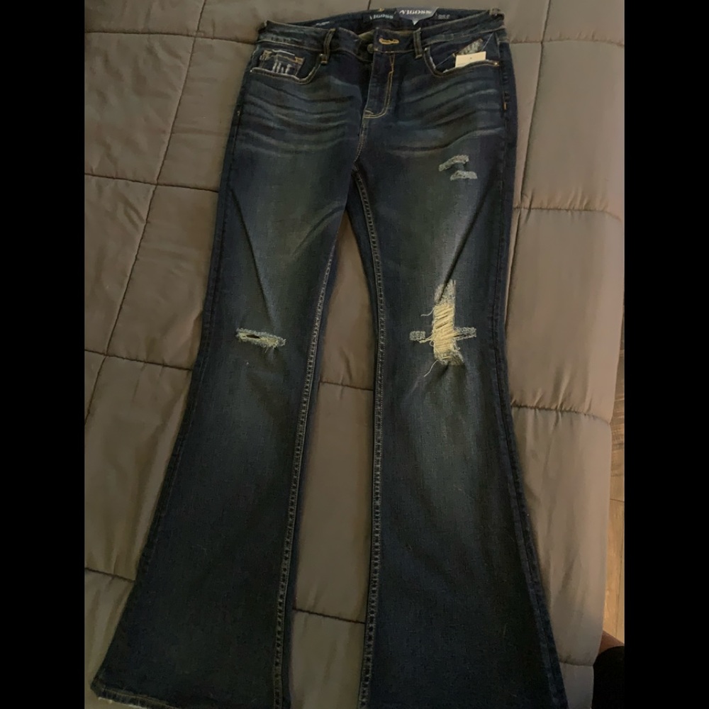 Vigoss Size 30 NWT Flare Jeans